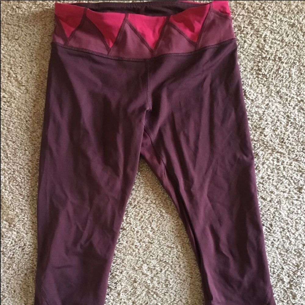 Lululemon run inspire crop